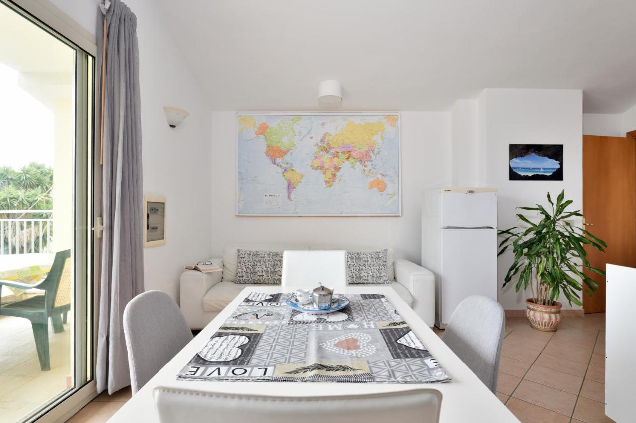 Casa Vacanze Mameli Bari Sardo Bagian luar foto