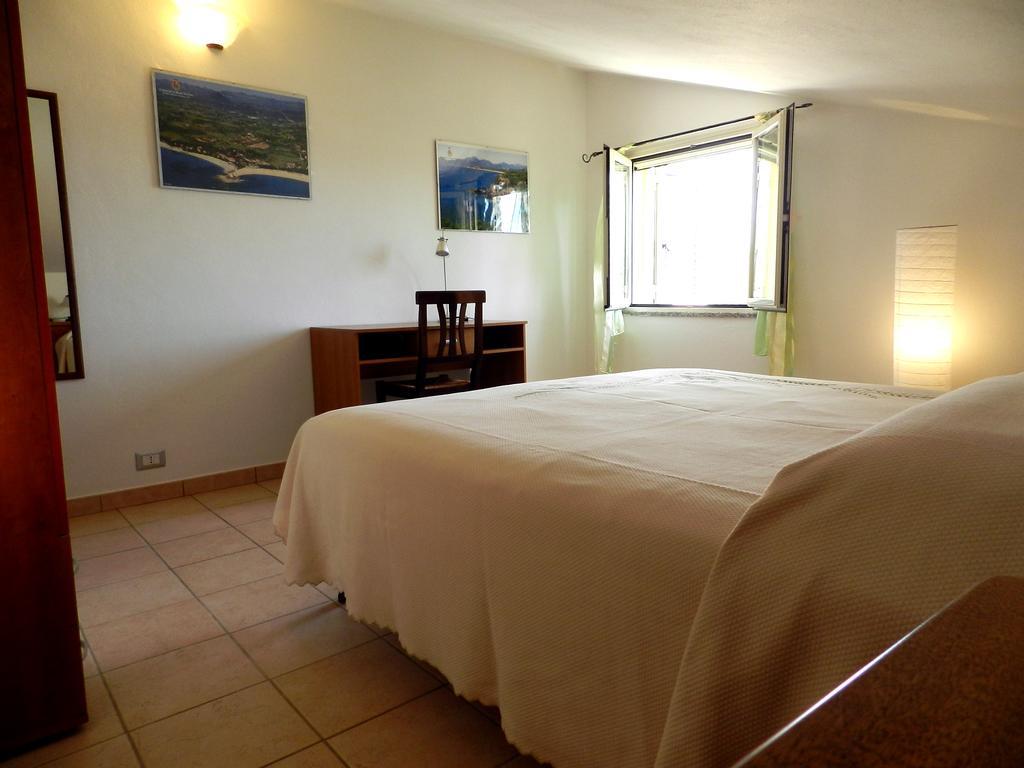 Casa Vacanze Mameli Bari Sardo Ruang foto